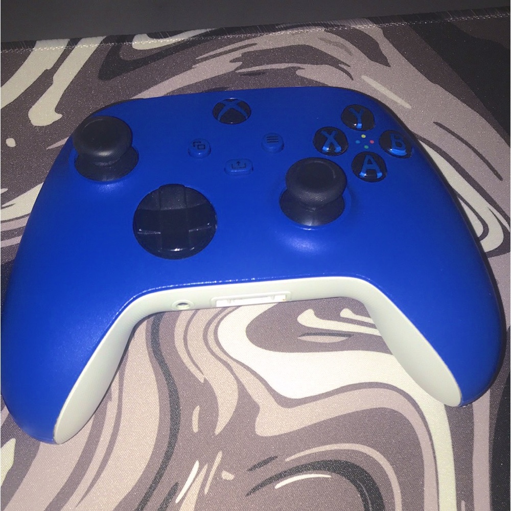 Xbox controller shock blue